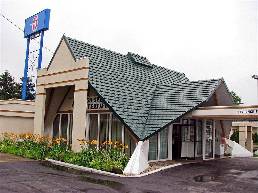 Motel 6-Geneva, Oh Екстериор снимка